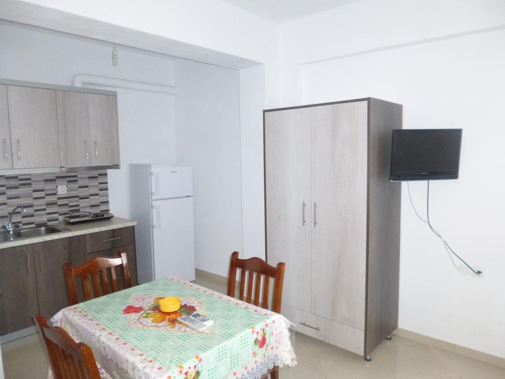 Ylli Mance Apartments كساميل الغرفة الصورة