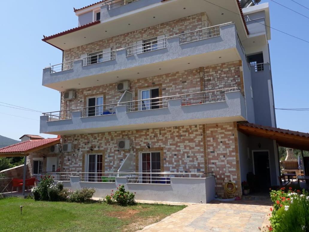 Ylli Mance Apartments كساميل المظهر الخارجي الصورة